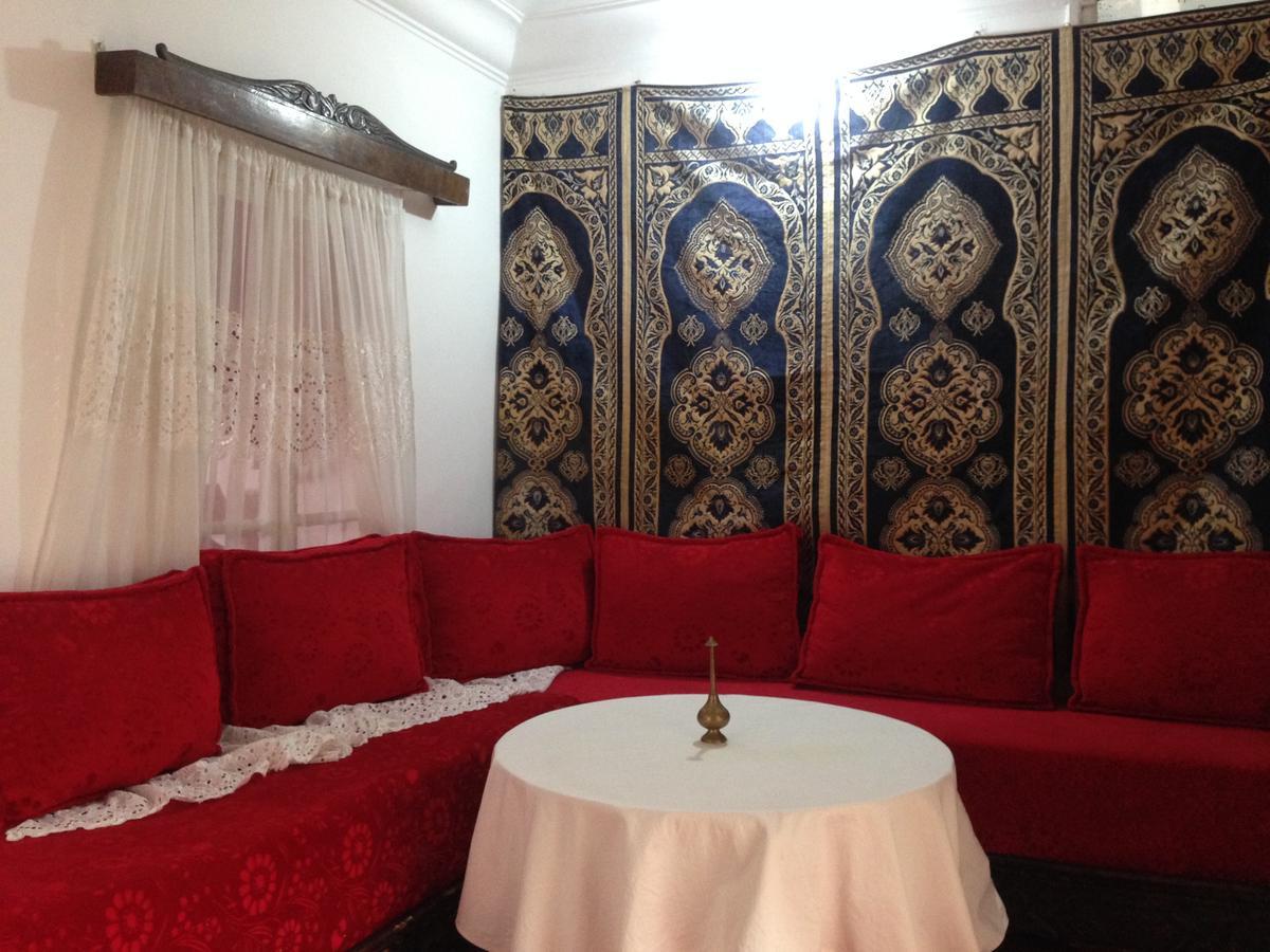 Riad La perla Tetouan Bagian luar foto