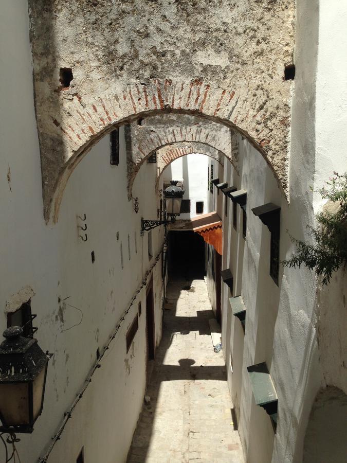 Riad La perla Tetouan Bagian luar foto