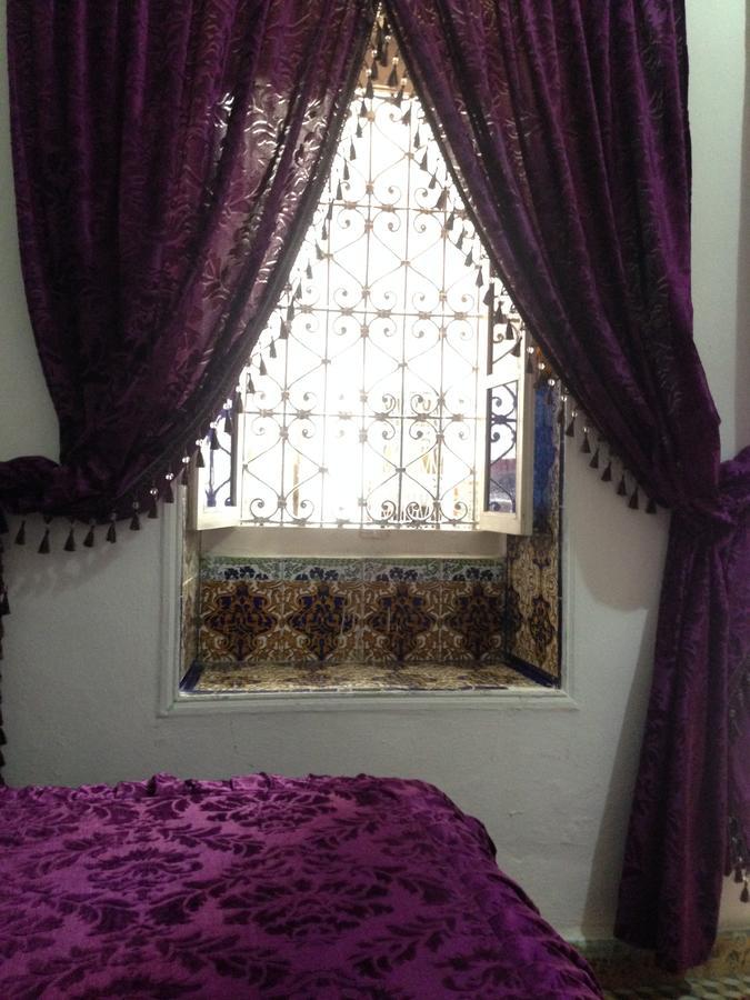 Riad La perla Tetouan Bagian luar foto
